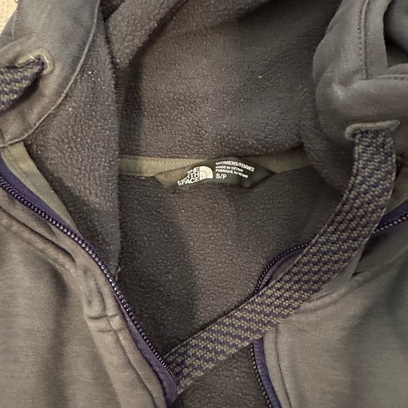 The North Face Green and Purple Sweater Zip Up - Picture 5 of 7